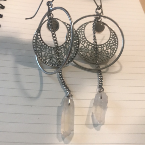 With tag Boho pierced earrings - Picture 2 of 6